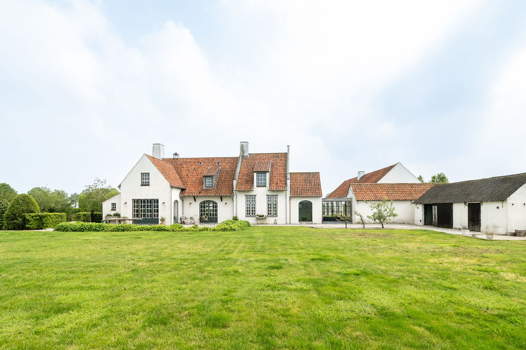 Landelijke-villa-Sint-Laureins.jpg